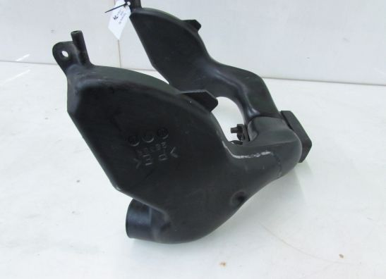 Air intake center Yamaha YZF R6