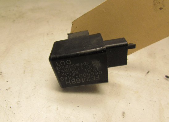 Relay Yamaha FZR 600
