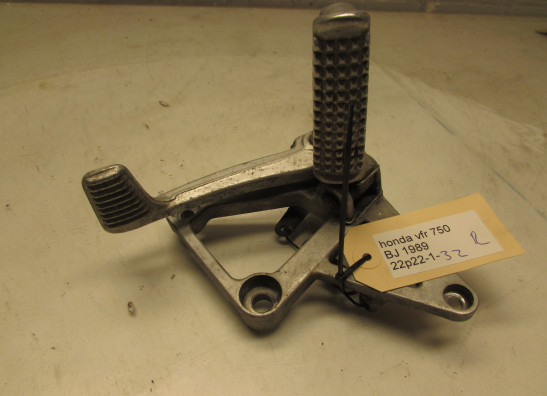 Main step holder right Honda VFR 750