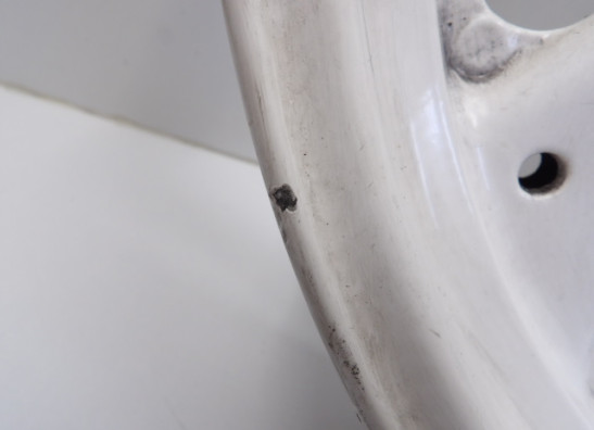 Front Wheel Suzuki GS 500 E