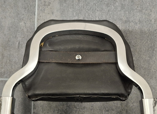 Rugsteun sissybar Harley Davidson FXFBS Fat Bob