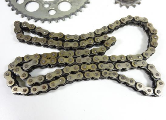 Ketting en tandwielset Ducati Monster 800