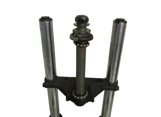 Voorpoten compleet Honda VF 700  750 Supermagna