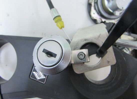 Key set Suzuki GSX R 600