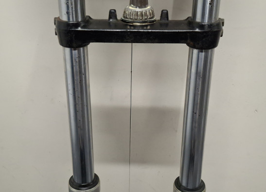 Voorpoten compleet Suzuki Madura 1200