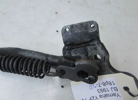 Standaard Yamaha YZF 750