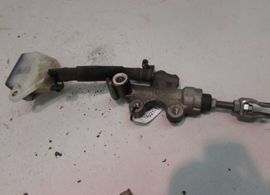Rear brake master cylinder  Suzuki GSX F 1100