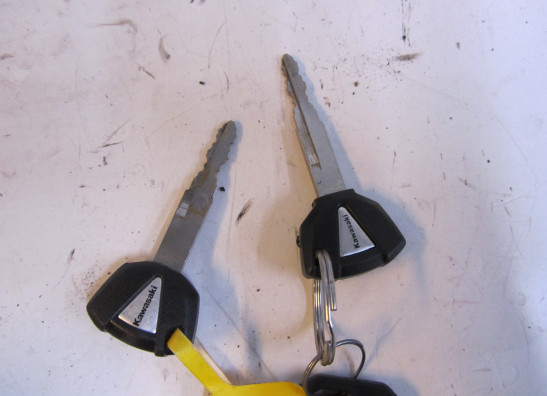 Slotenset Kawasaki ER 6