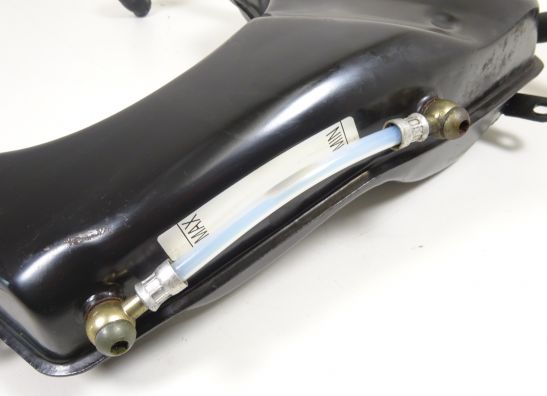 Olie reservoir Aprilia RST 1000 Futura