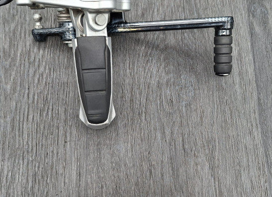 Fussrastetrager vorne rechts BMW R 1100 S