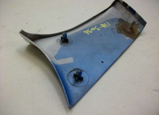 Rechter onderkuip Suzuki GSX 550 EF