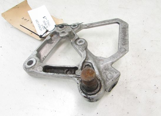 Fussrastetrager vorne rechts Honda CBR 600 F