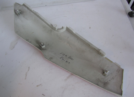 Rechter achterkant Yamaha FZR 600