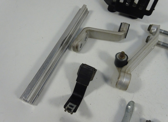 Frame - onderdelen KTM 690 Duke 4