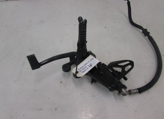 Fussrastetrager vorne rechts Suzuki GSX R 1000