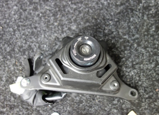 Slotenset Yamaha XSR 900