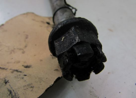 Vorderradachse Honda CB 400