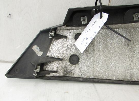 Rechter onderkuip KTM RC 8