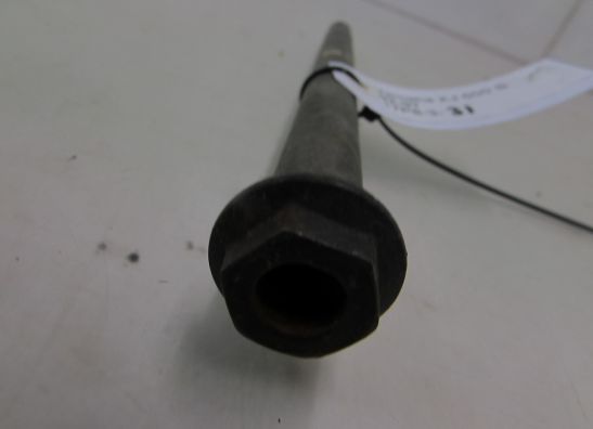 Rear axle Yamaha XJ 600 Diversion