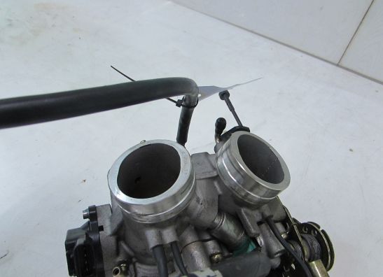 Gasklephuis Aprilia RSV 1000