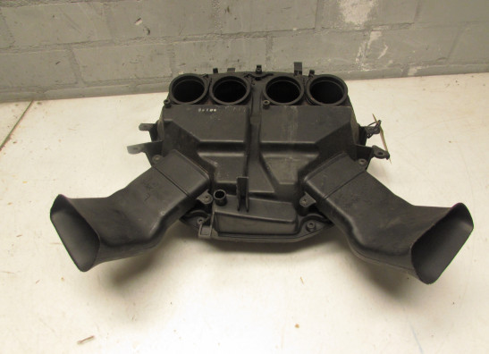 Air cleaner case Honda CBR 1100 XX