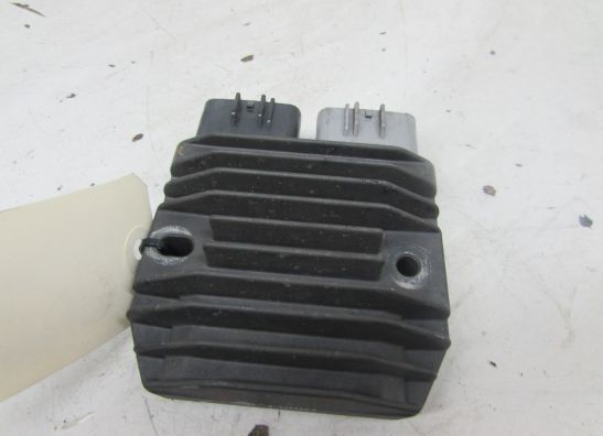 Regulator rectifier  Yamaha YZF R1