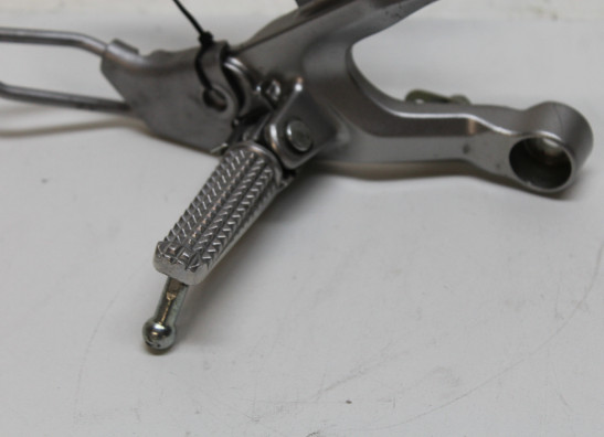 Main step holder right Yamaha XSR 900