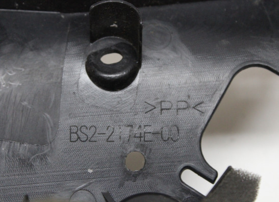 Rechter binnenkuip Yamaha MT 09