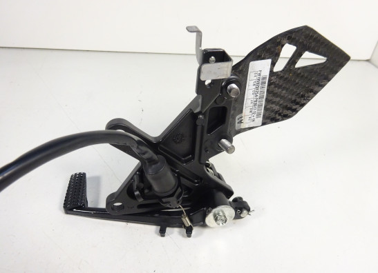 Fussrastetrager vorne rechts Kawasaki ZX 10 R