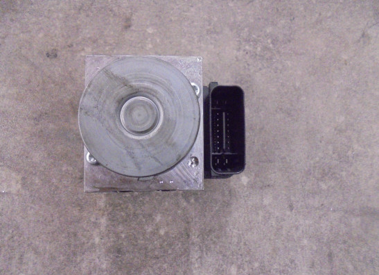 ABS pomp Yamaha MT 07