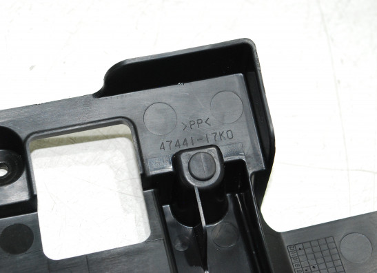 Batterie befestigung Suzuki GSX R 1000