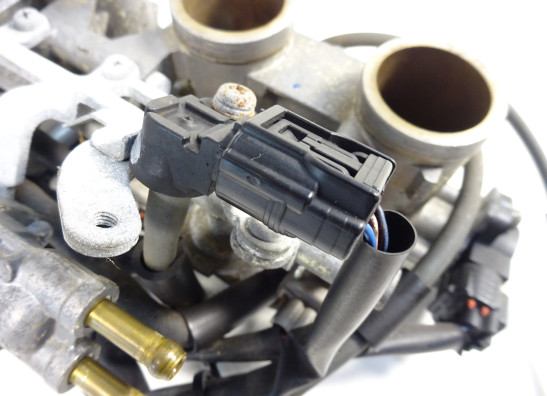 Throttle body Yamaha XJ 6 N