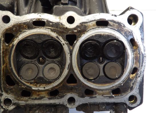 Cilinderkop Yamaha FZR 400