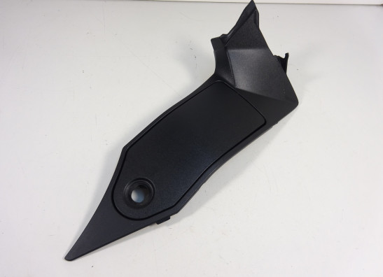 Rechter binnenkuip Triumph Sprint ST 1050 2005-2011