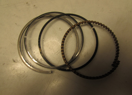 Zuigerveer Honda CB 650