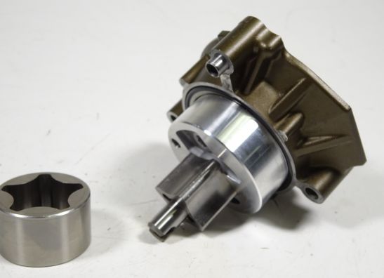 Water pump Kawasaki Z 750