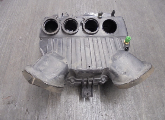 Air cleaner case Suzuki GSX R 1000