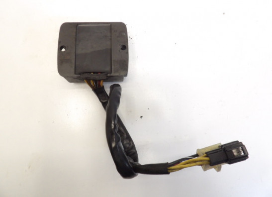 Regulator rectifier  Suzuki VX 800