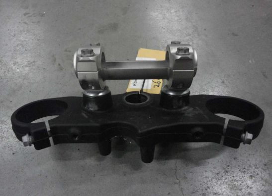 Kroonplaat KTM 690 duke 3