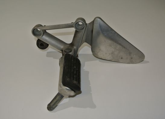 Footrest left Honda CBR 1100 XX