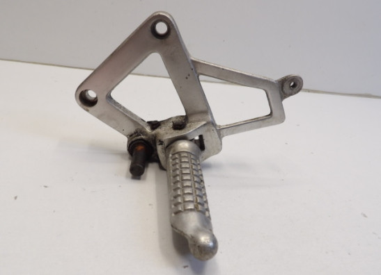 Fussrastetrager vorne links Suzuki GSX R 400