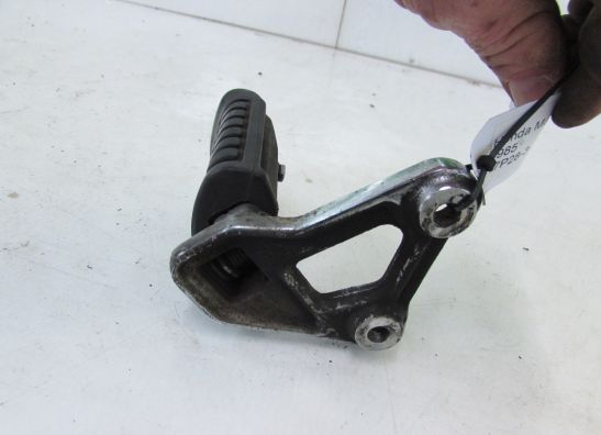 Duo voetsteun rechts Honda VF 700  750 C Magna