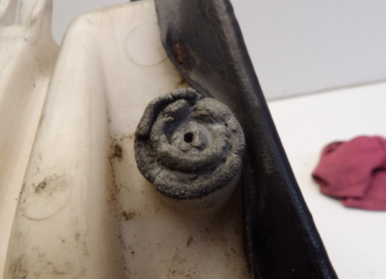 Zadel Yamaha FZR 1000