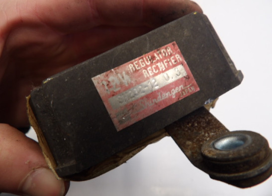 Spanningsregelaar Honda CB 250 RS