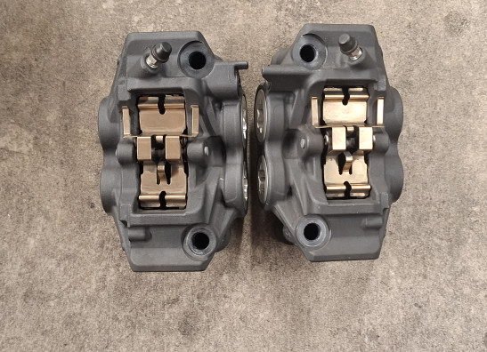 Brake calipers front Yamaha XSR 900