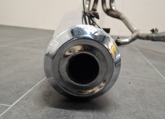 Uitlaat Triumph Trident 900