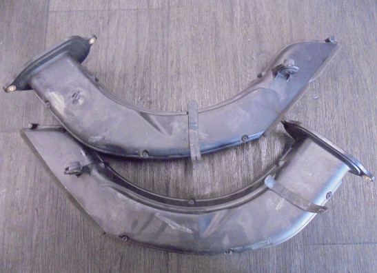 Luchtbuis midden MV Agusta F3 675 2012-2018