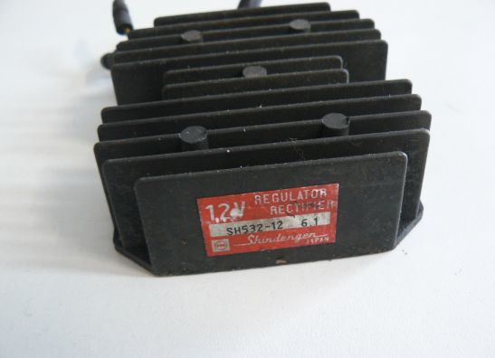 Regler Gleichrichter Honda CM 400 T 