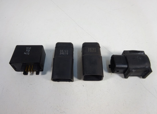 Relay Suzuki GSR 600