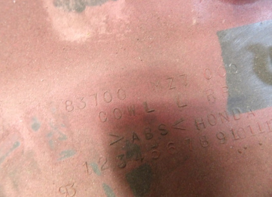 Cowl left rear Honda VFR 750